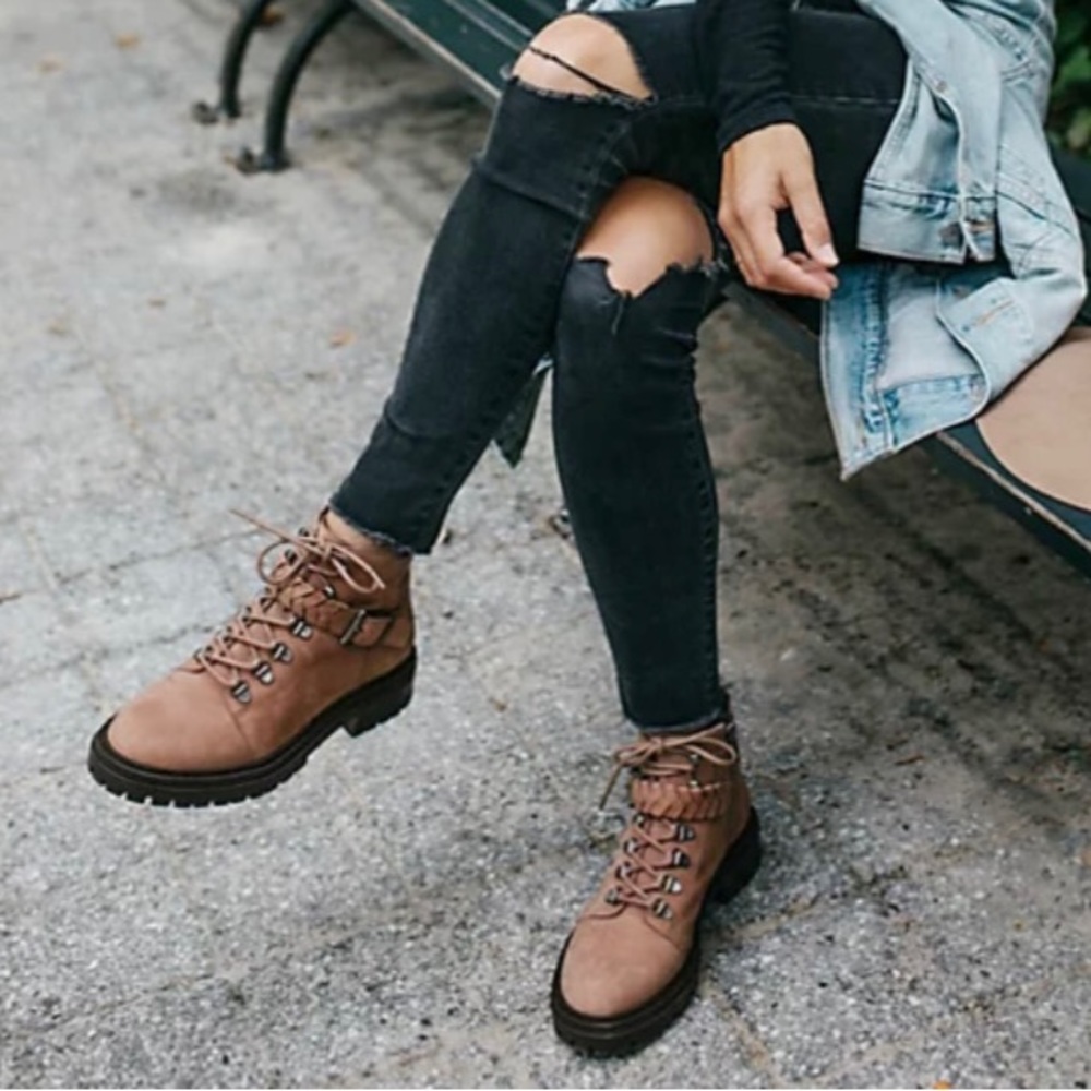 Combat boots soft leather boots Vince Camuto combat boots new boots size 9 - Picture 4 of 5